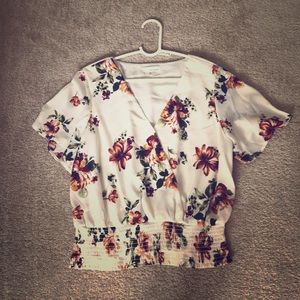 Short sleeve blouse